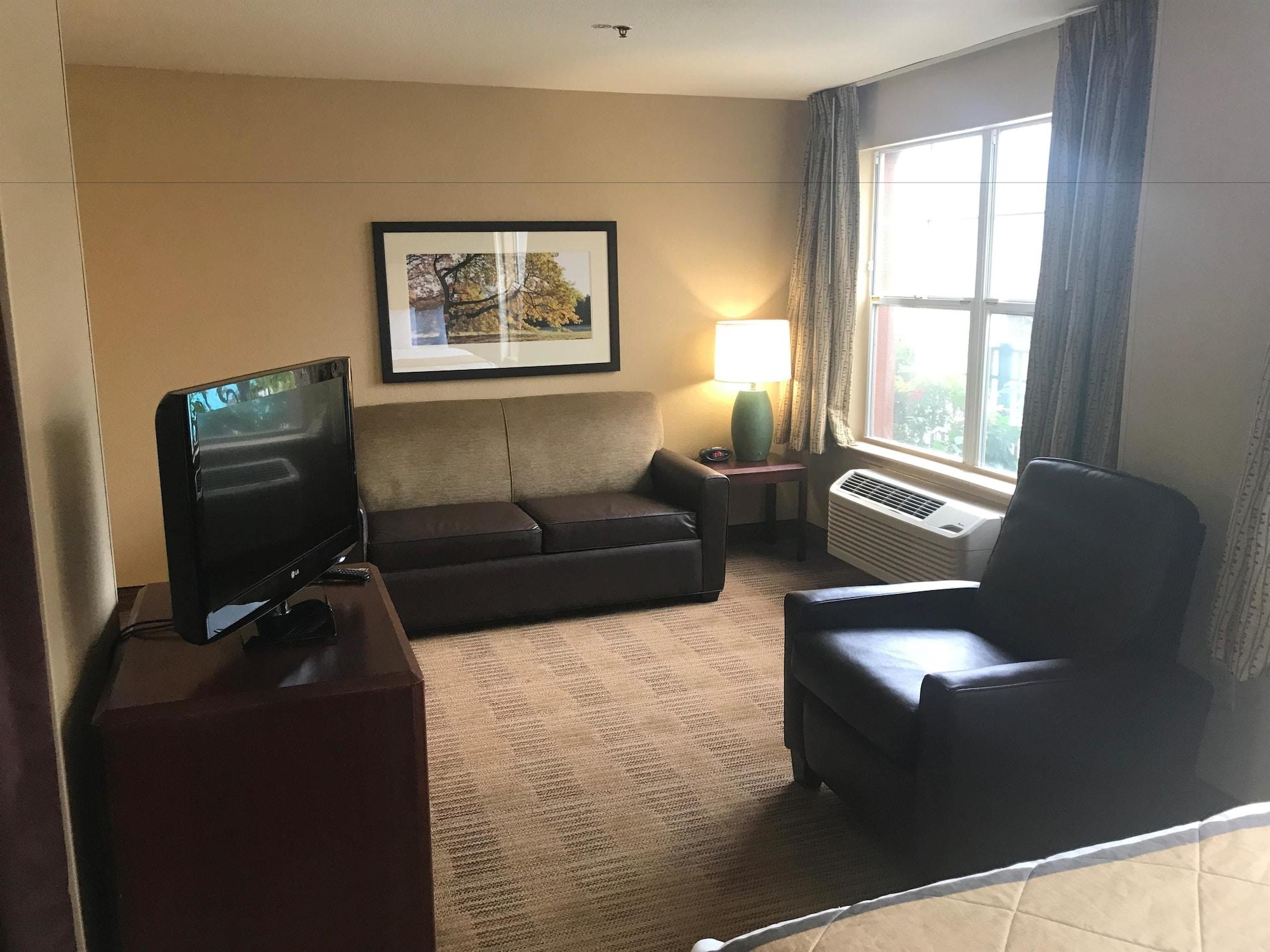 Lonestar Suites Уебстър Екстериор снимка