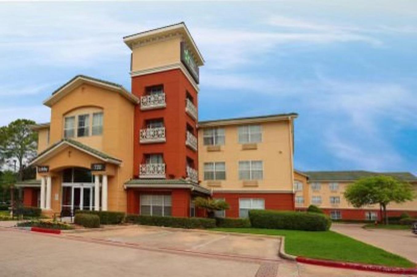 Lonestar Suites Уебстър Екстериор снимка